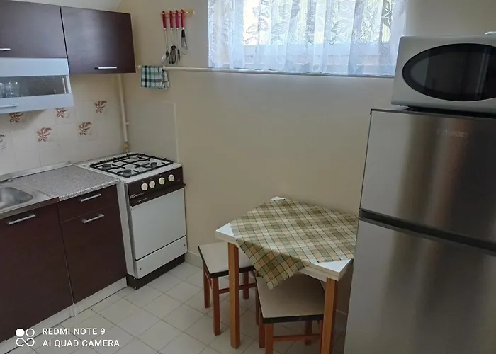 Liget Fruit Garden Family *